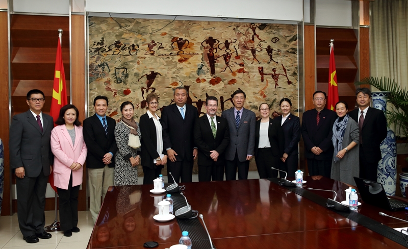 PG电子·仿照器(试玩游戏)官方网站