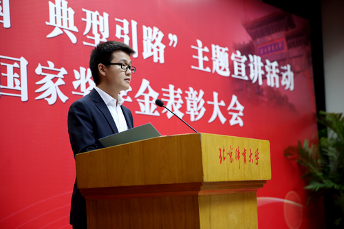 PG电子·仿照器(试玩游戏)官方网站