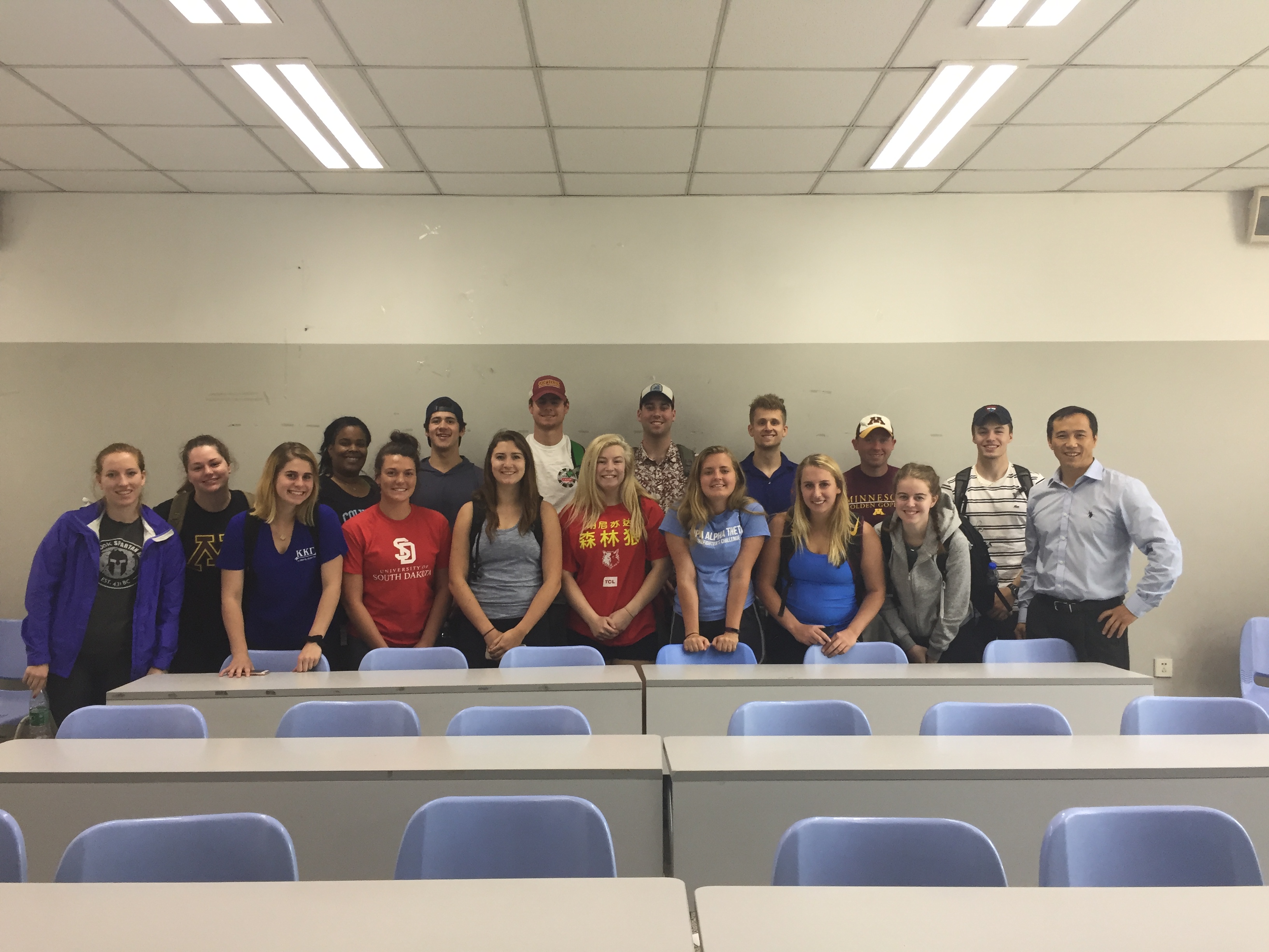 PG电子·仿照器(试玩游戏)官方网站