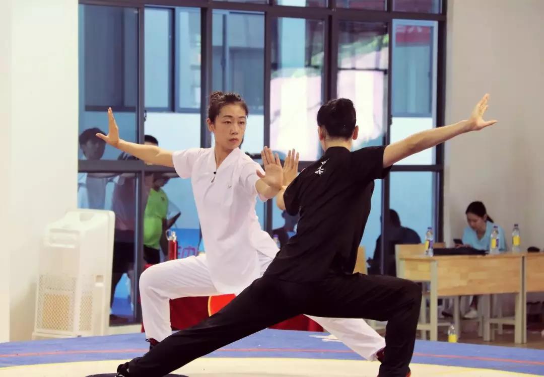 PG电子·仿照器(试玩游戏)官方网站