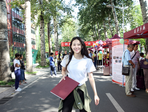 PG电子·仿照器(试玩游戏)官方网站