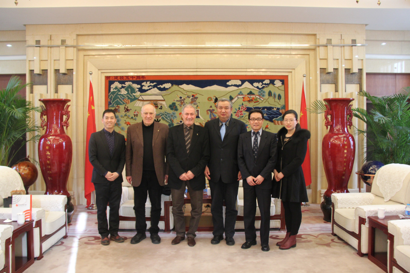 PG电子·仿照器(试玩游戏)官方网站