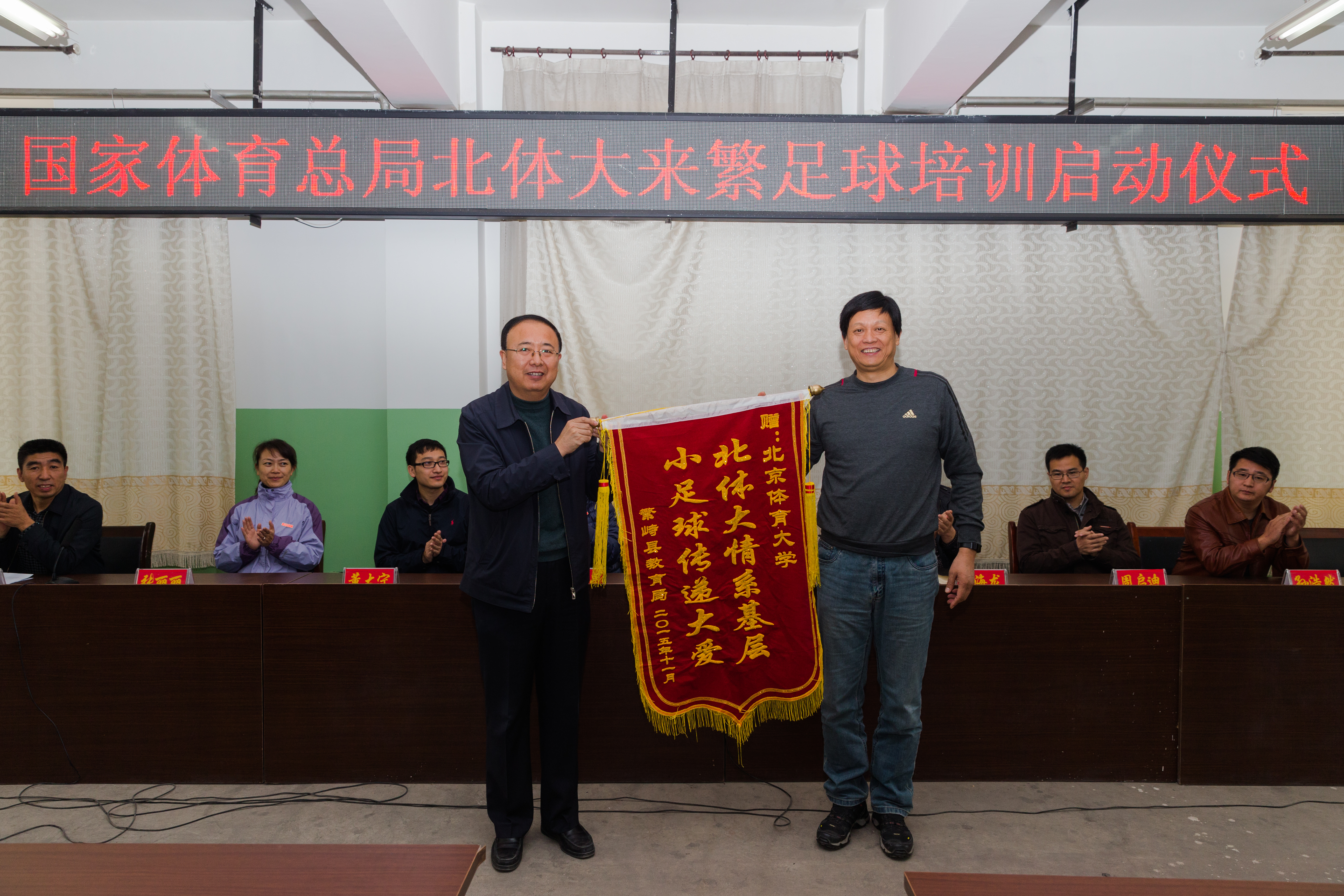 PG电子·仿照器(试玩游戏)官方网站