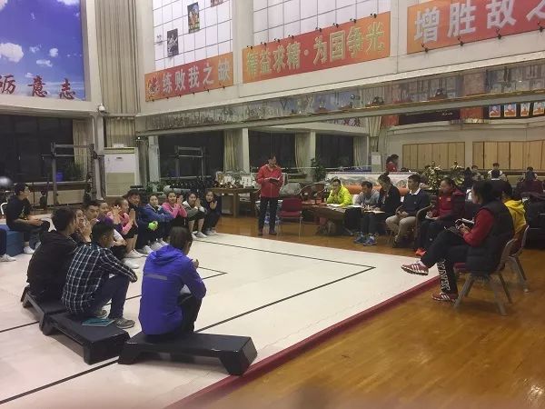 PG电子·仿照器(试玩游戏)官方网站