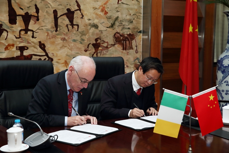 PG电子·仿照器(试玩游戏)官方网站