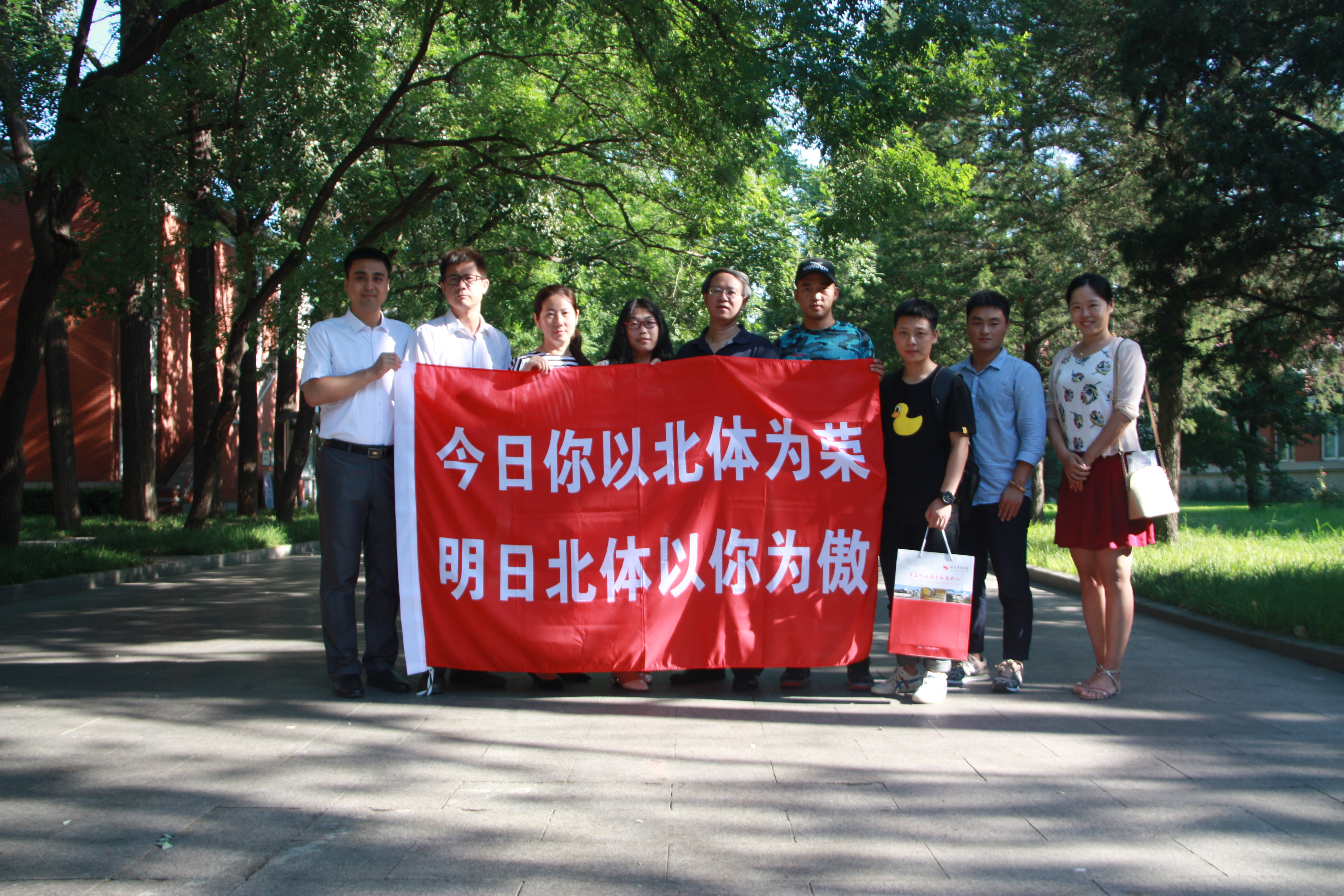 PG电子·仿照器(试玩游戏)官方网站