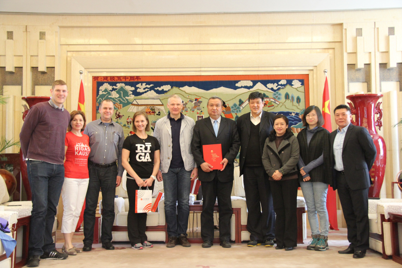 PG电子·仿照器(试玩游戏)官方网站