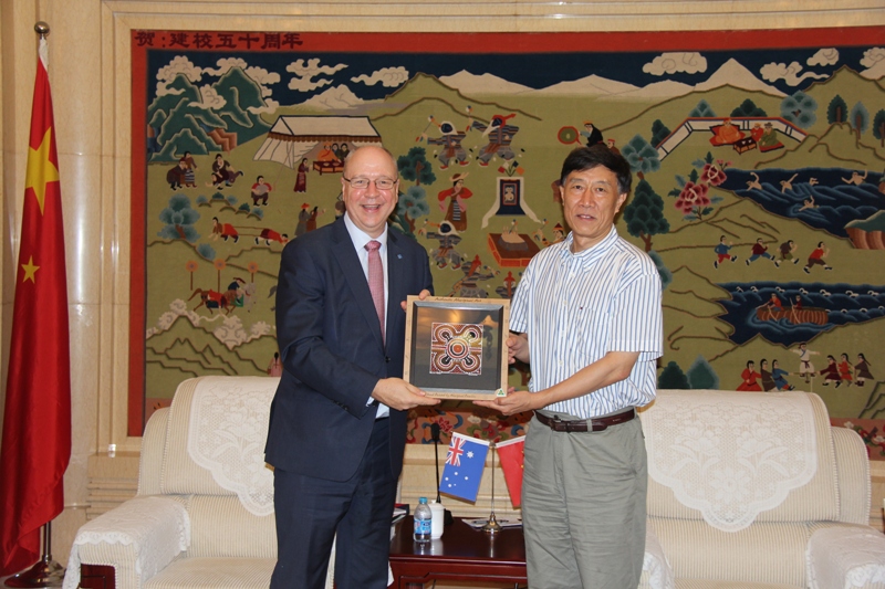 PG电子·仿照器(试玩游戏)官方网站