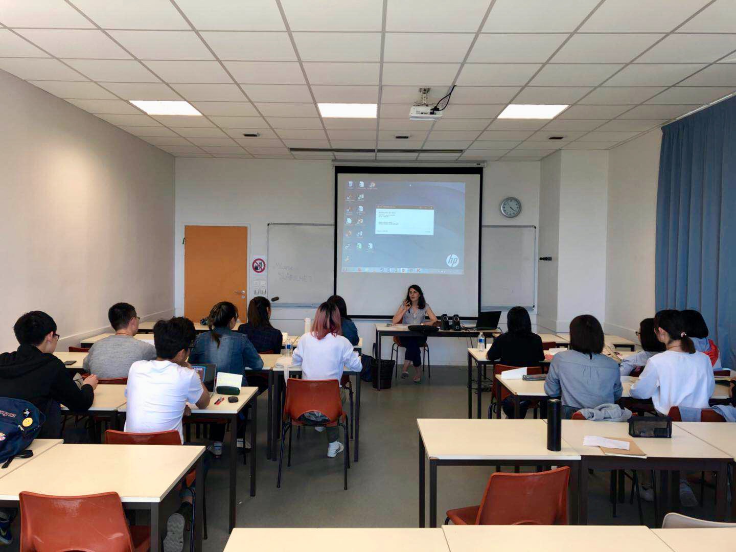 PG电子·仿照器(试玩游戏)官方网站