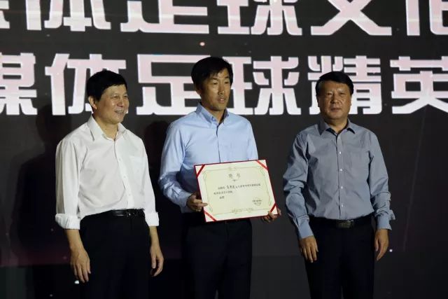 PG电子·仿照器(试玩游戏)官方网站