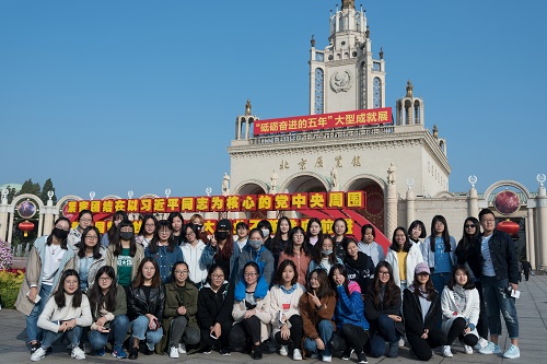 PG电子·仿照器(试玩游戏)官方网站