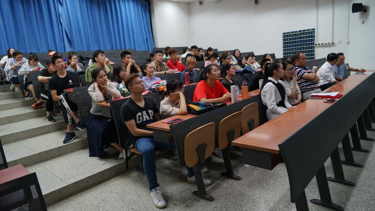 PG电子·仿照器(试玩游戏)官方网站