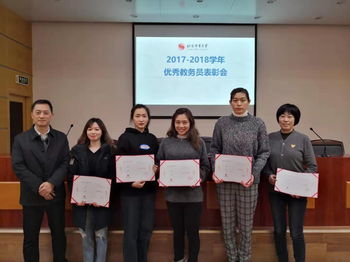 PG电子·仿照器(试玩游戏)官方网站