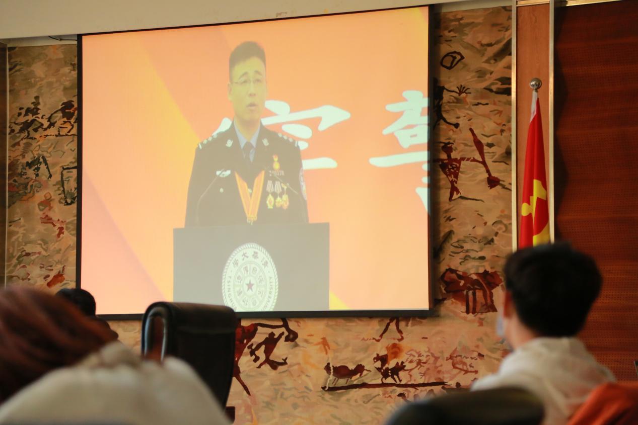 PG电子·仿照器(试玩游戏)官方网站