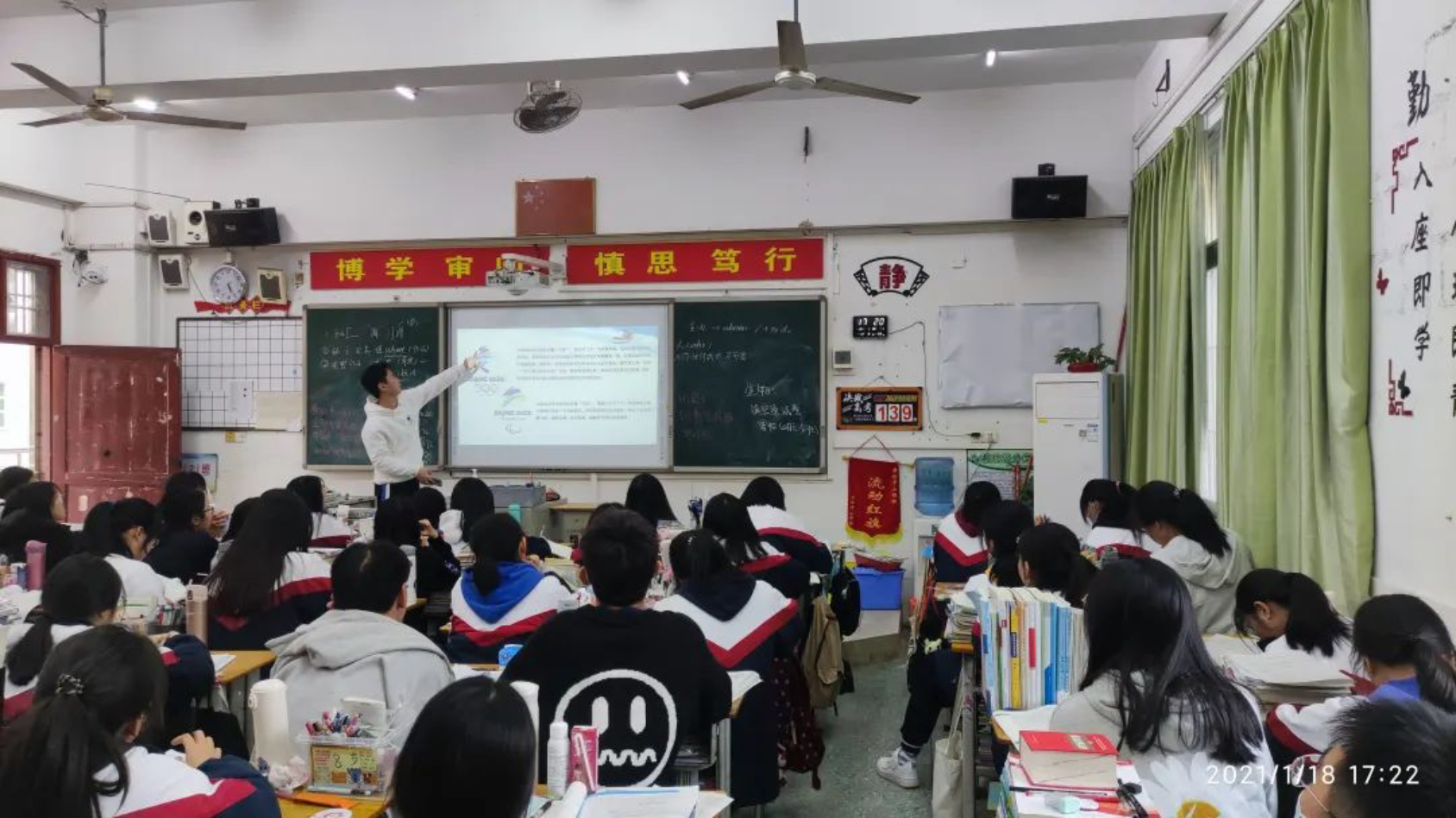 PG电子·仿照器(试玩游戏)官方网站