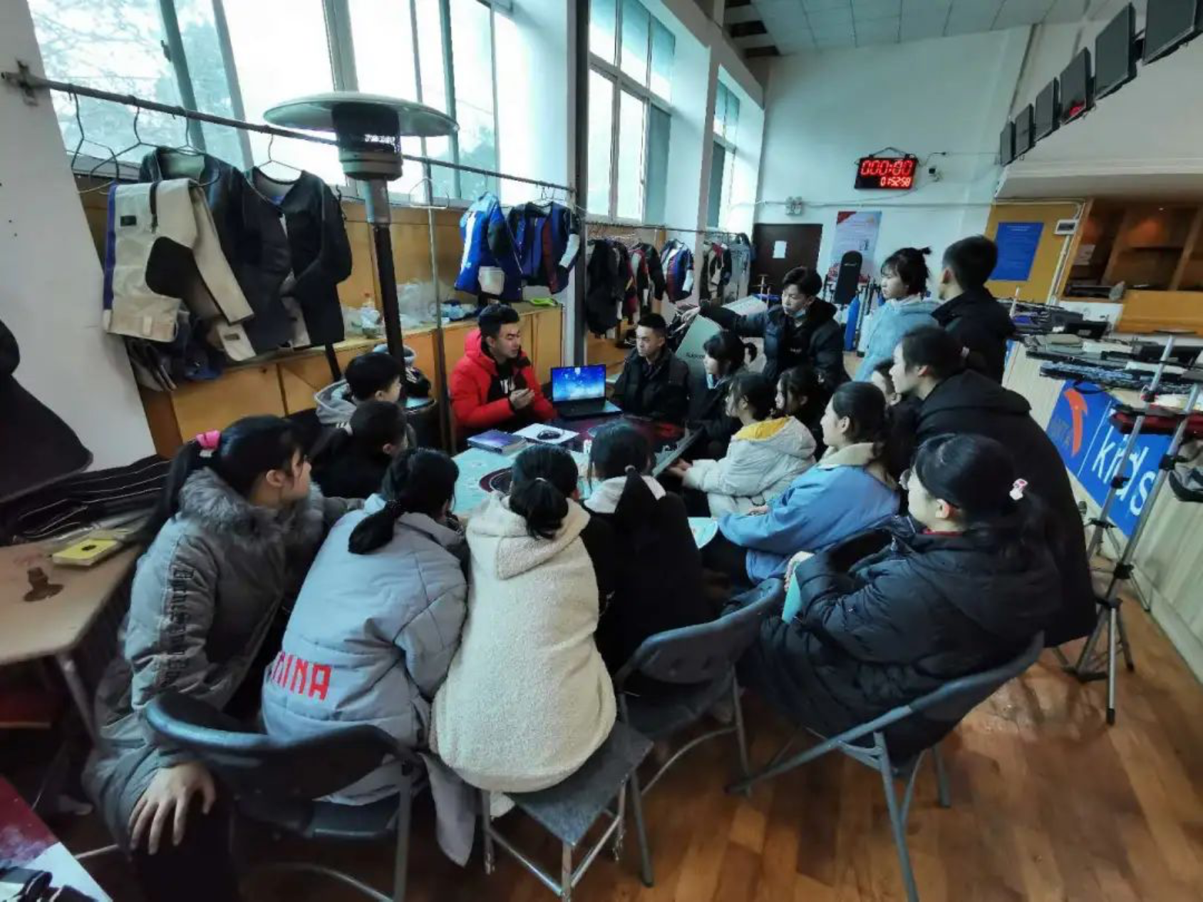 PG电子·仿照器(试玩游戏)官方网站