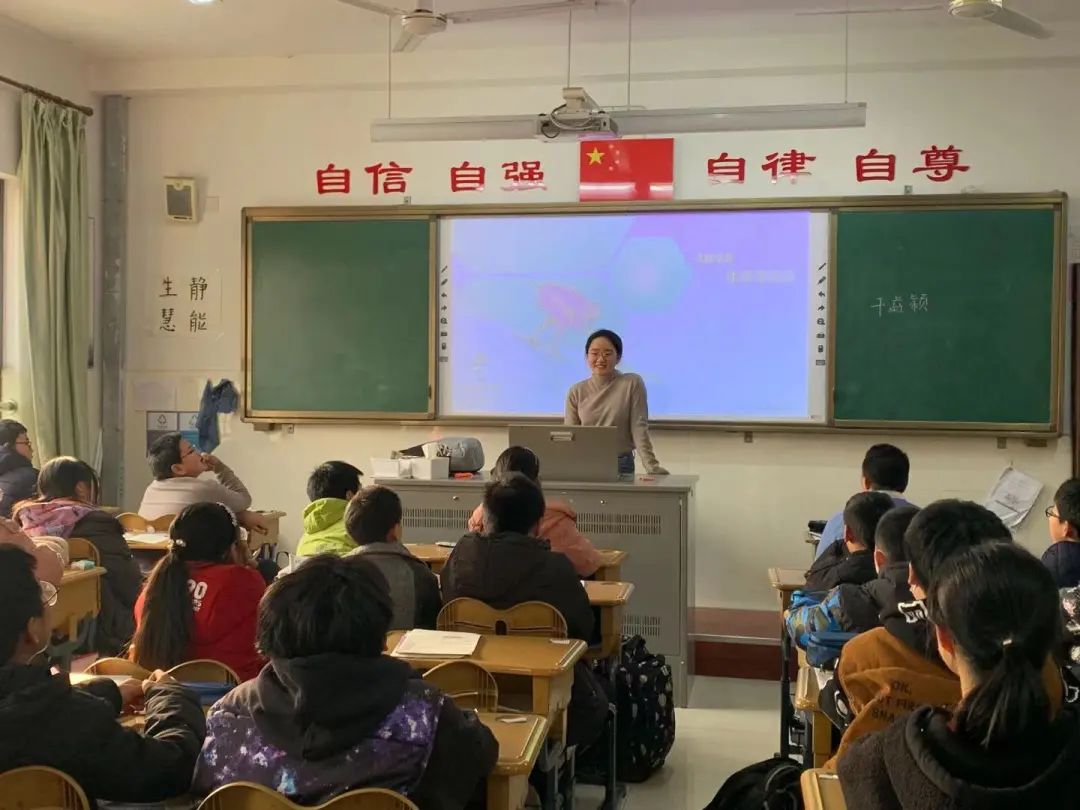 PG电子·仿照器(试玩游戏)官方网站