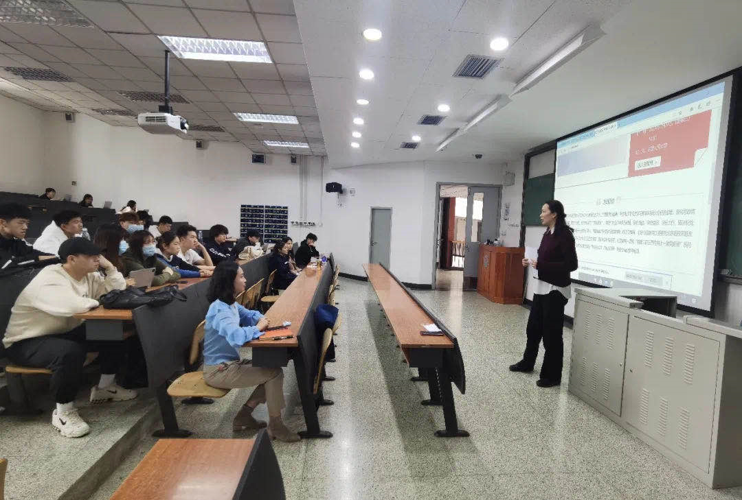 PG电子·仿照器(试玩游戏)官方网站