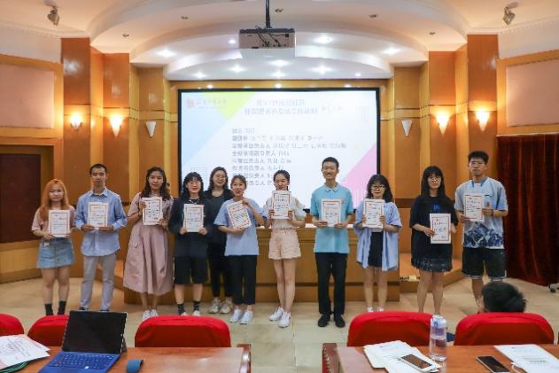 PG电子·仿照器(试玩游戏)官方网站