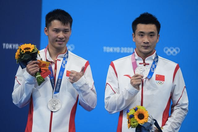 PG电子·仿照器(试玩游戏)官方网站