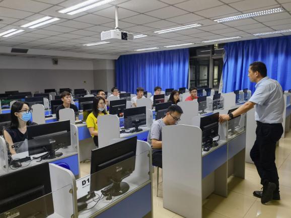 PG电子·仿照器(试玩游戏)官方网站