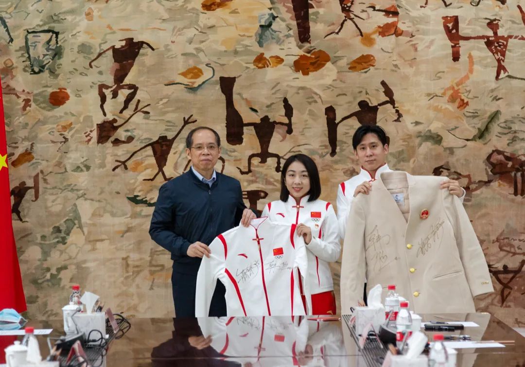 PG电子·仿照器(试玩游戏)官方网站