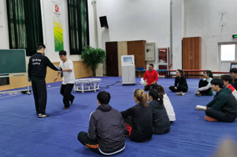 PG电子·仿照器(试玩游戏)官方网站