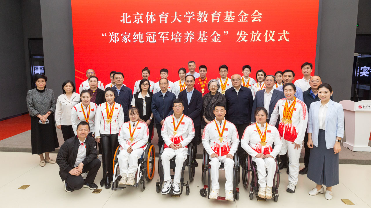 PG电子·仿照器(试玩游戏)官方网站