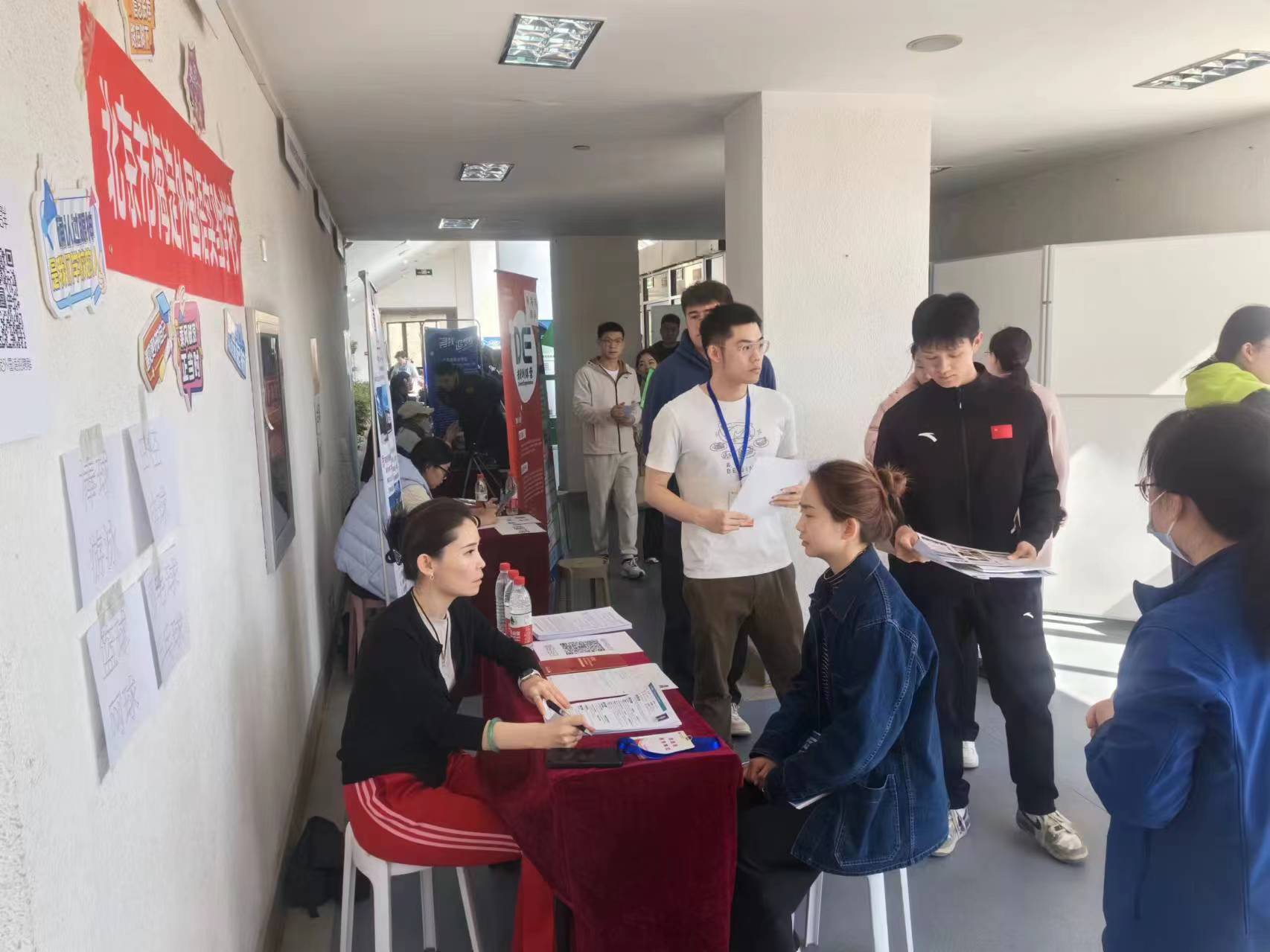 ecf305929ed44506b951d93ea6d83e0c