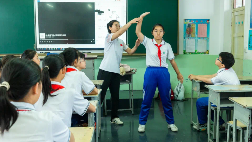 PG电子·仿照器(试玩游戏)官方网站