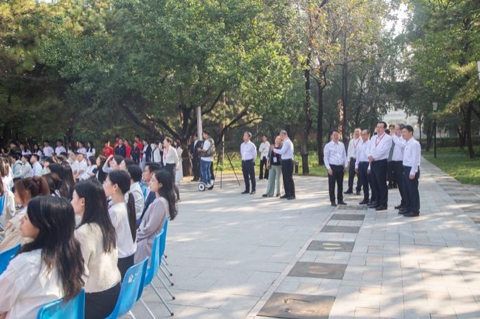 PG电子·仿照器(试玩游戏)官方网站