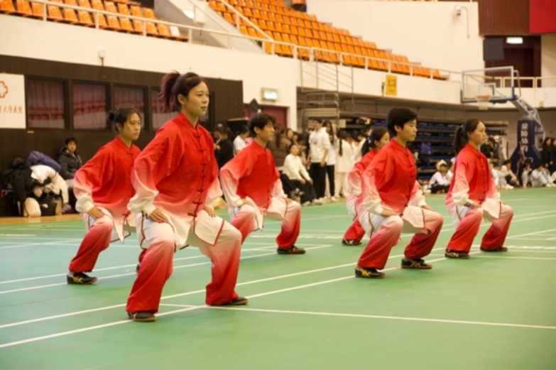 d9371ef04ad04c5cad5ae4aa19dc094c